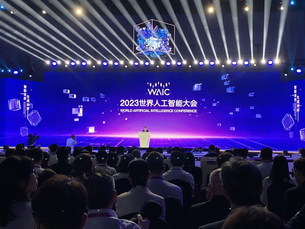 人妻一本久道久久综合久久鬼色